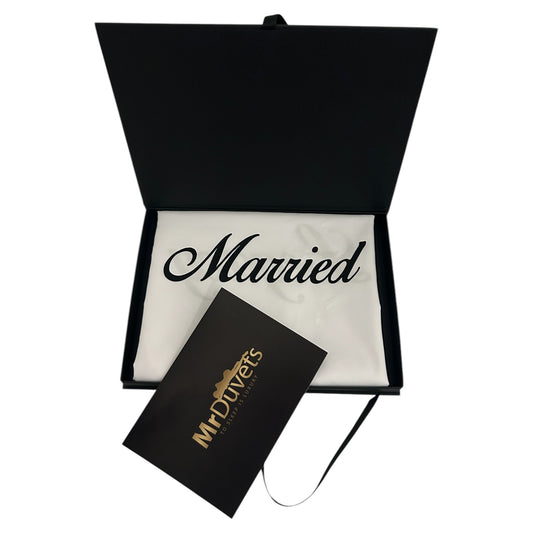 Married White Pillowcase Set